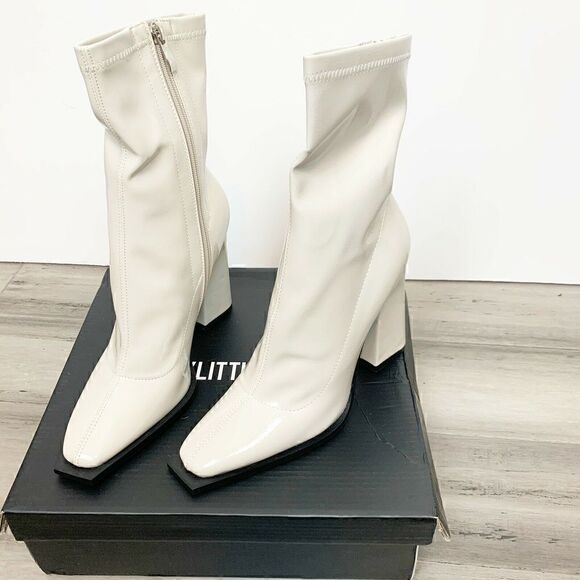 NIB Pretty Little Thing Patent Ankle Boots 5 - Picture 1 of 6